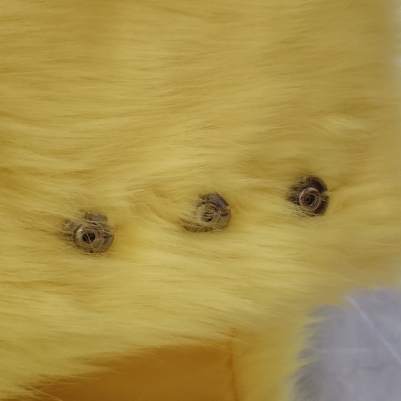 South Beach Callie Faux Fur Yellow Jacket - Picture 2 of 5